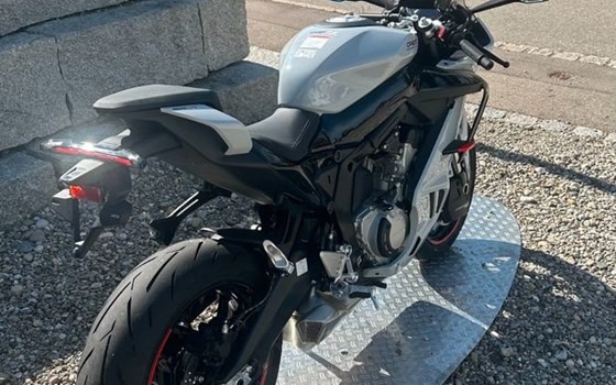 Neufahrzeug CFMOTO 675SR-R - Bild 15