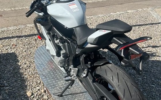 Neufahrzeug CFMOTO 675SR-R - Bild 4