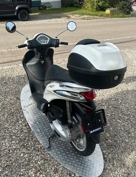 Gebrauchtmotorrad Piaggio Liberty 125 - Bild 8