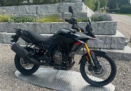 Neumotorrad Suzuki V-Strom 800DE
