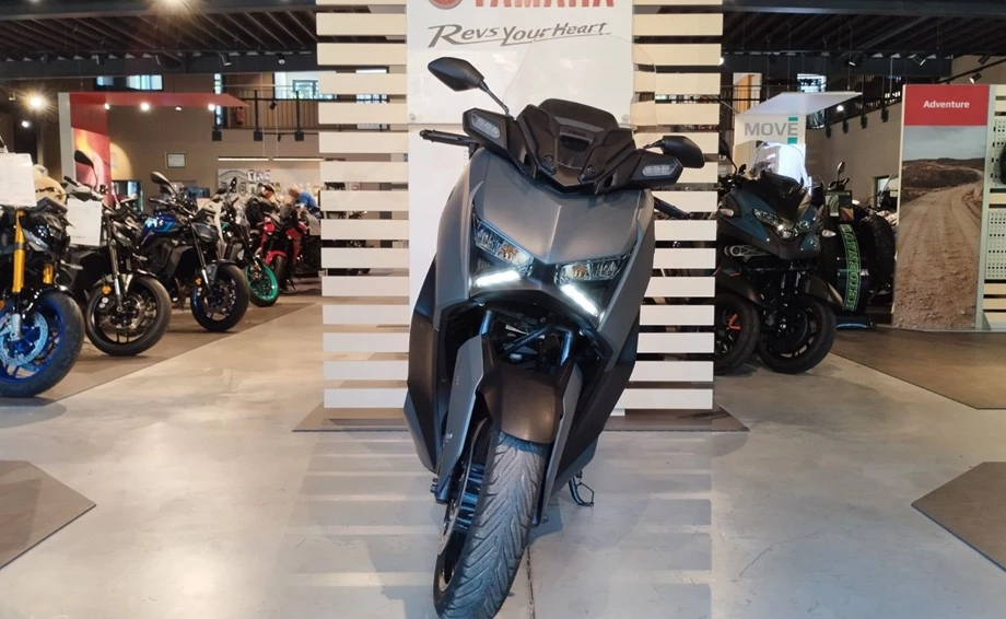 Angebot Yamaha XMAX 300 Bild 6: Angebot Yamaha XMAX 300