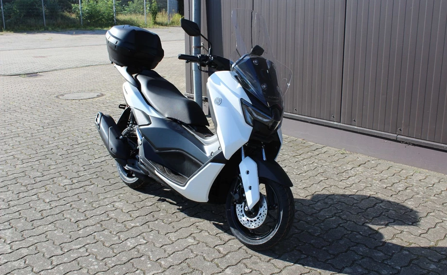 Angebot Yamaha NMAX 125 Bild 4: Angebot Yamaha NMAX 125