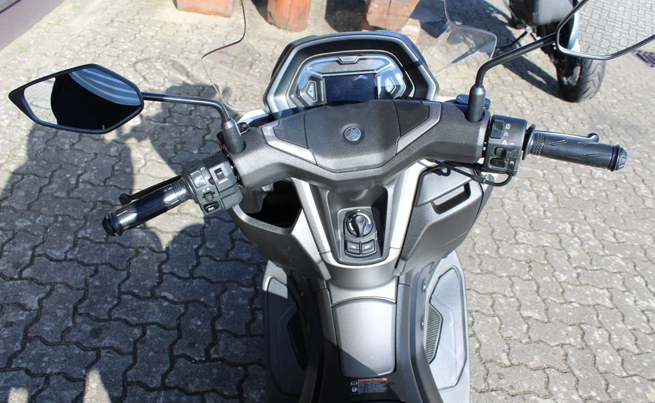 Angebot Yamaha NMAX 125 Bild 9: Angebot Yamaha NMAX 125