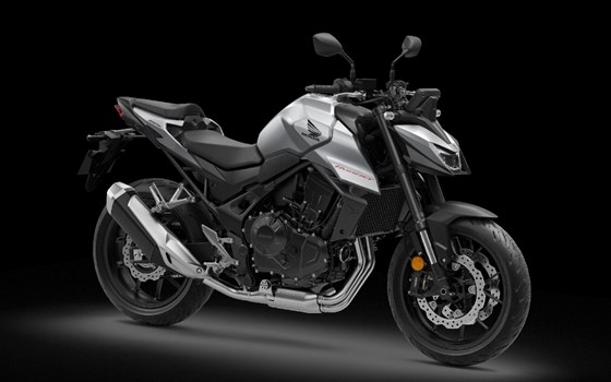 Neufahrzeug Honda CB750 Hornet - Bild 1