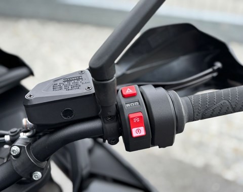zum Vergrössern bitte anklicken!