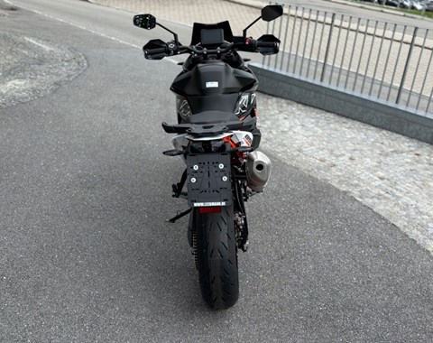 zum Vergrössern bitte anklicken!