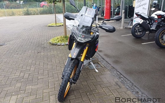 Neufahrzeug Aprilia Tuareg 660 Rally - Bild 10