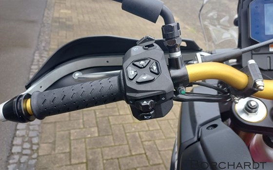 Neufahrzeug Aprilia Tuareg 660 Rally - Bild 12