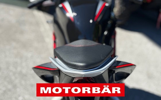 Gebrauchtmotorrad QJ Motor SRK 125 R - Bild 4