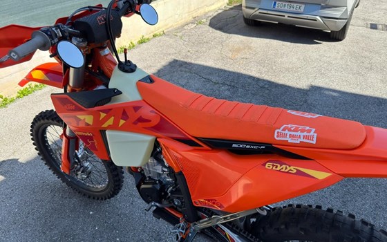 Gebrauchtmotorrad KTM 500 EXC-F SIX DAYS - Bild 3 Gebrauchtmotorrad KTM 500 EXC-F SIX DAYS - Bild 3