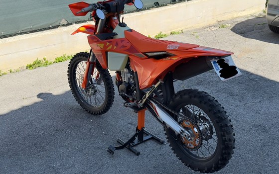 Gebrauchtmotorrad KTM 500 EXC-F SIX DAYS - Bild 5 Gebrauchtmotorrad KTM 500 EXC-F SIX DAYS - Bild 5