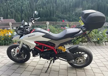 Gebrauchte Ducati Hypermotard 939 Gebrauchte Ducati Hypermotard 939