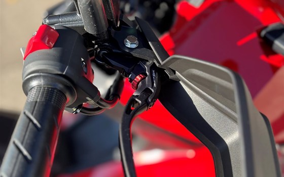 Gebrauchtmotorrad Honda ADV350 - Bild 5 Gebrauchtmotorrad Honda ADV350 - Bild 5