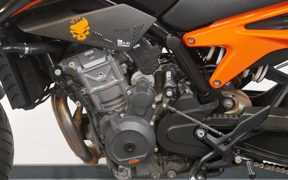 Gebrauchtmotorrad KTM 890 Duke GP - Bild 9
