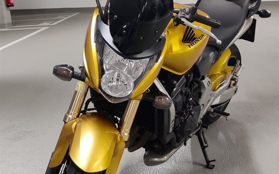 Gebrauchtmotorrad Honda CB 600 F Hornet - Bild 5 Gebrauchtmotorrad Honda CB 600 F Hornet - Bild 5