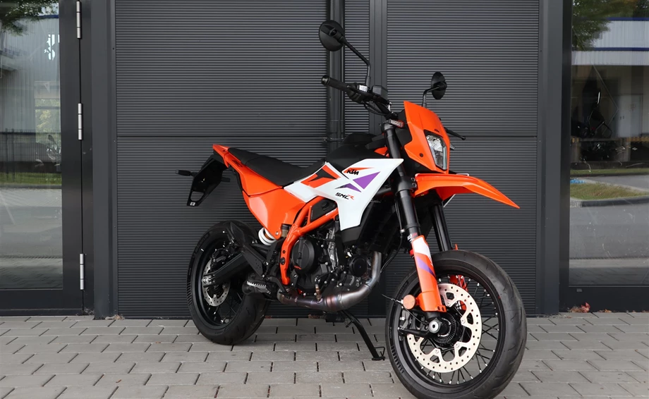 Angebot KTM 390 SMC R Bild 3: Angebot KTM 390 SMC R