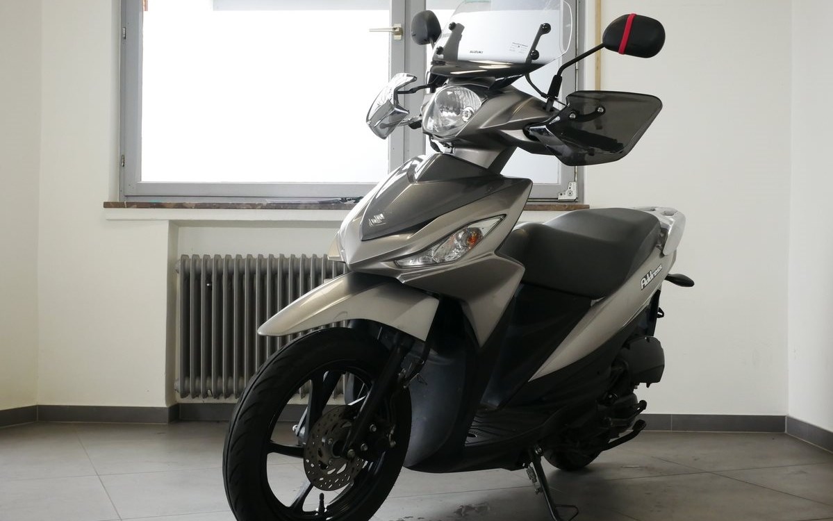 Zum Vergrößern bitte anklicken! Angebot Suzuki Address 110
