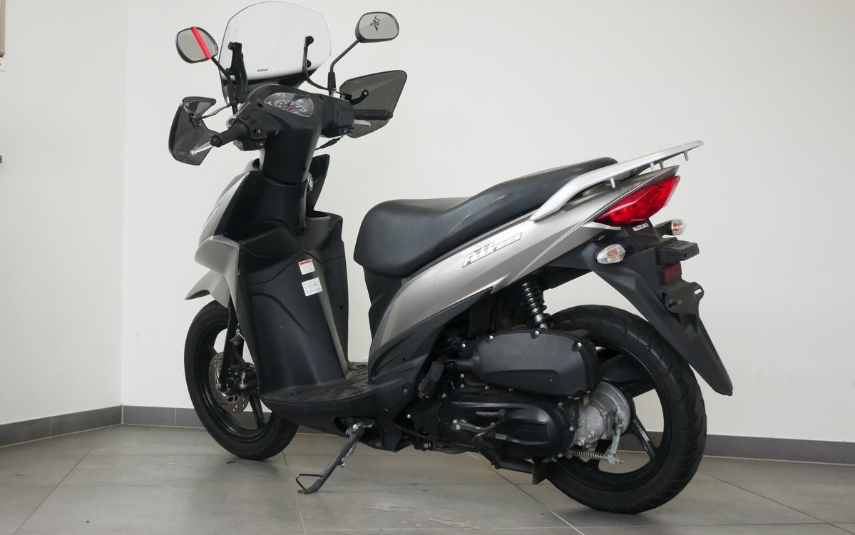 Zum Vergrößern bitte anklicken! Angebot Suzuki Address 110