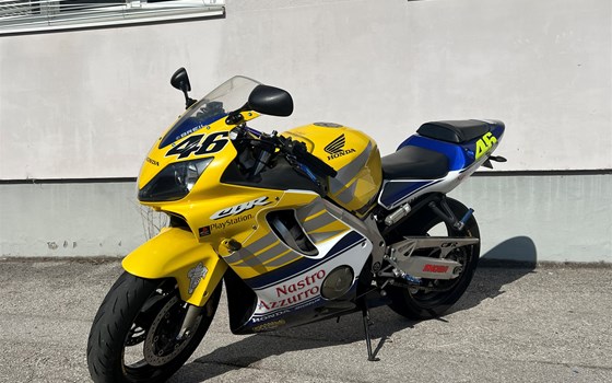 Gebrauchtmotorrad Honda CBR600RR - Bild 1 Gebrauchtmotorrad Honda CBR600RR - Bild 1