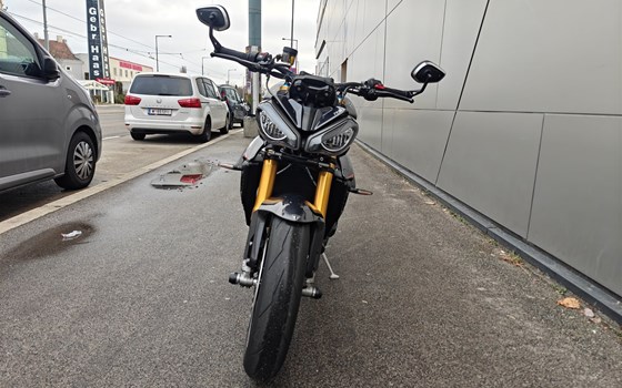 Gebrauchtmotorrad Triumph Speed Triple 1200 RS - Bild 3