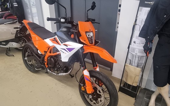 Gebrauchtmotorrad KTM 390 SMC R - Bild 2 Gebrauchtmotorrad KTM 390 SMC R - Bild 2