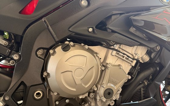 Gebrauchtmotorrad BMW S 1000 R - Bild 7 Gebrauchtmotorrad BMW S 1000 R - Bild 7