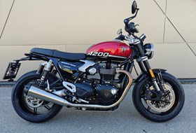 Triumph Speed Twin 1200