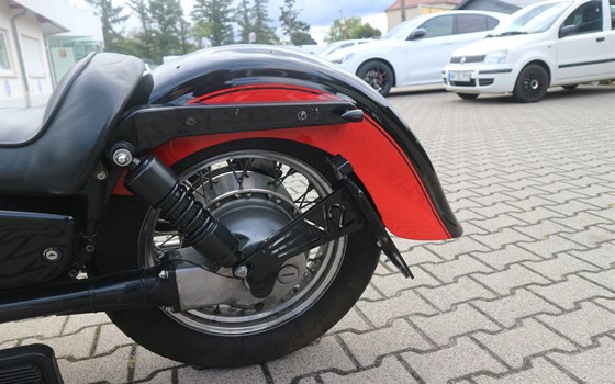 Gebrauchtmotorrad Kawasaki VN 1500 Classic - Bild 11