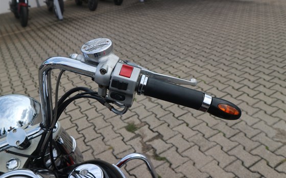 Gebrauchtmotorrad Kawasaki VN 1500 Classic - Bild 15