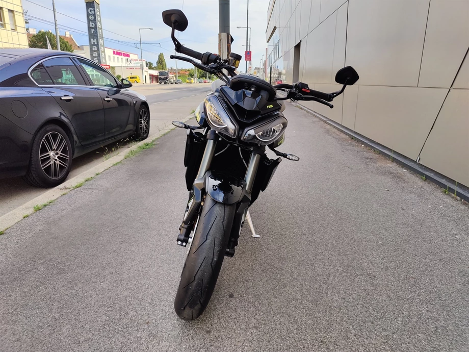 Angebot Triumph Street Triple 765 RS Bild 3: Angebot Triumph Street Triple 765 RS