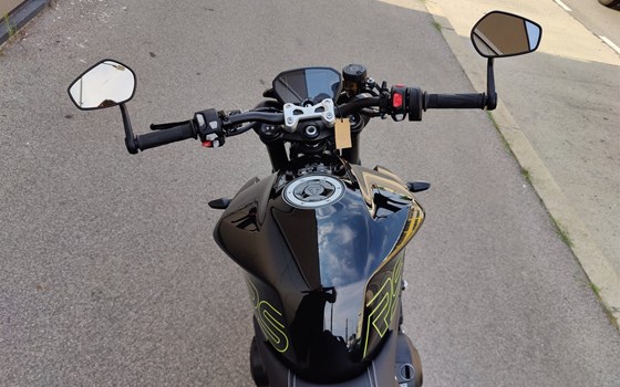 Gebrauchtmotorrad Triumph Street Triple 765 RS - Bild 6 Gebrauchtmotorrad Triumph Street Triple 765 RS - Bild 6