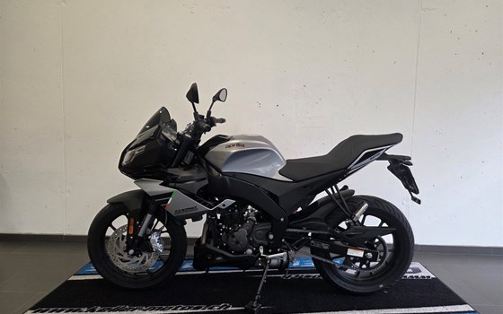 Neufahrzeug Aprilia Tuono 125 - Bild 2