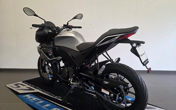 Neufahrzeug Aprilia Tuono 125 - Bild 4