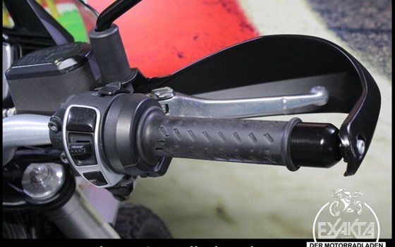 Gebrauchtmotorrad Moto Guzzi V85 TT - Bild 18