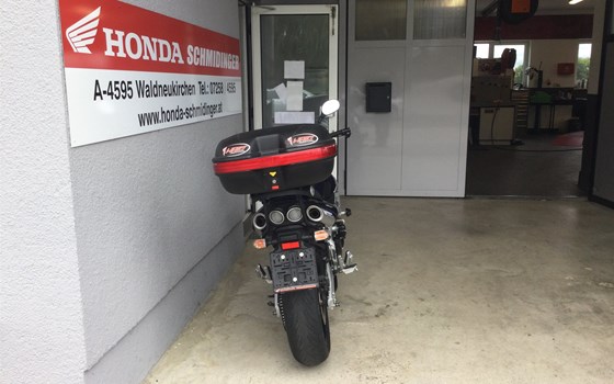 Gebrauchtmotorrad Suzuki GSR 600 - Bild 9 Gebrauchtmotorrad Suzuki GSR 600 - Bild 9