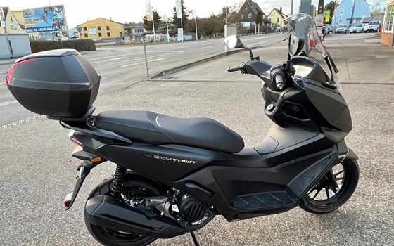 Neufahrzeug Kymco Sky Town 125i ABS - Bild 4