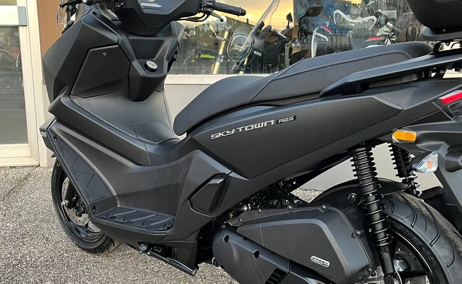 Angebot Kymco Sky Town 125i ABS Bild 7: Angebot Kymco Sky Town 125i ABS