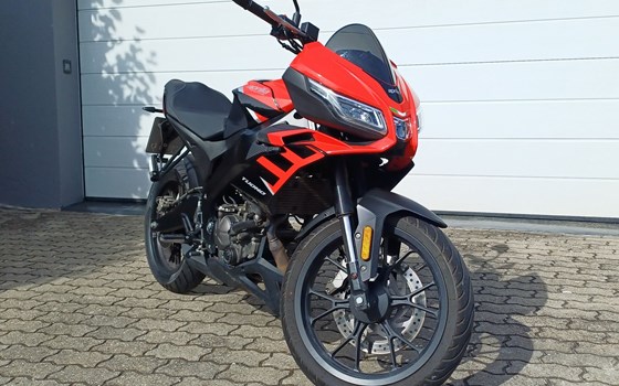 Gebrauchtmotorrad Aprilia Tuono 125 - Bild 1