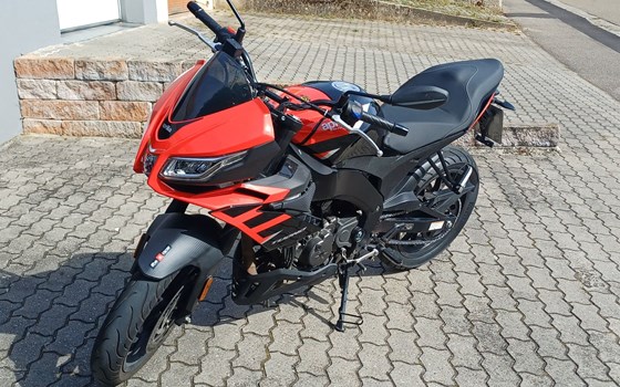 Gebrauchtmotorrad Aprilia Tuono 125 - Bild 2