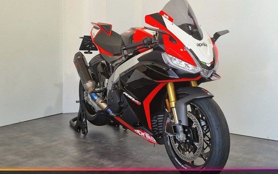 Gebrauchtmotorrad Aprilia RSV4 1100 Factory SE-09 SBK - Bild 1