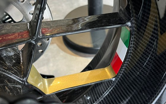 Gebrauchtmotorrad Aprilia RSV4 1100 Factory SE-09 SBK - Bild 13