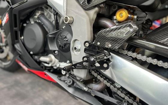 Gebrauchtmotorrad Aprilia RSV4 1100 Factory SE-09 SBK - Bild 16