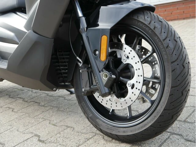 Angebot Voge SR4 350i ABS Bild 4: Angebot Voge SR4 350i ABS