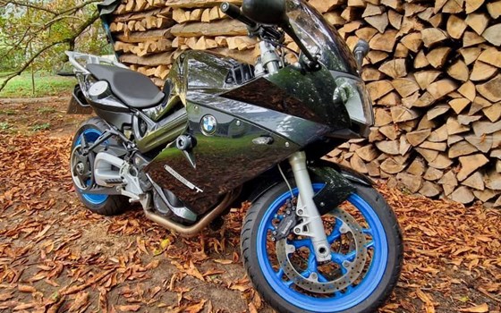 Gebrauchtmotorrad BMW F 800 ST - Bild 2