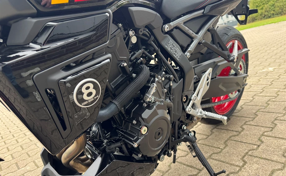 Angebot Suzuki GSX-8TT Bild 11: Angebot Suzuki GSX-8TT