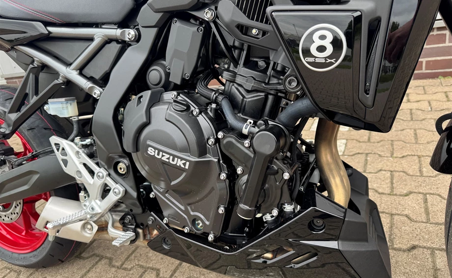 Angebot Suzuki GSX-8TT Bild 13: Angebot Suzuki GSX-8TT