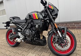 Neumotorrad Suzuki GSX-8TT