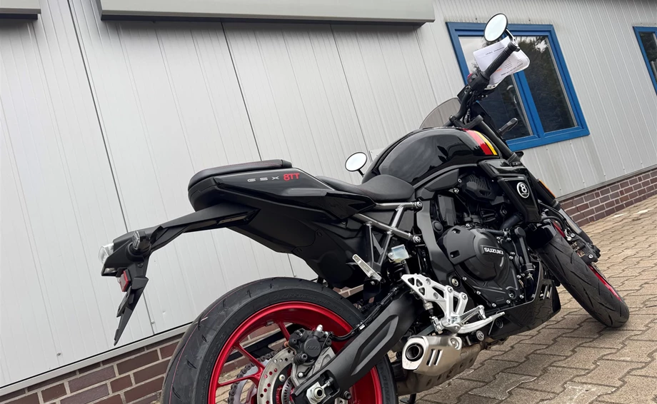 Angebot Suzuki GSX-8TT Bild 3: Angebot Suzuki GSX-8TT
