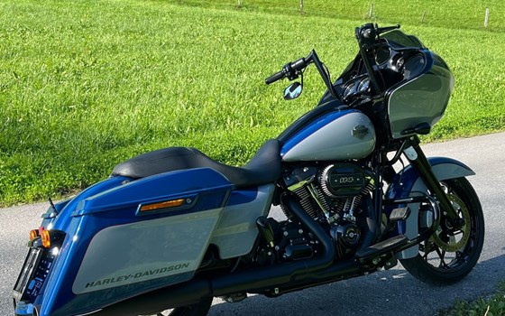 Gebrauchtmotorrad Harley-Davidson Touring Road Glide Special FLTRXS - Bild 7 Gebrauchtmotorrad Harley-Davidson Touring Road Glide Special FLTRXS - Bild 7