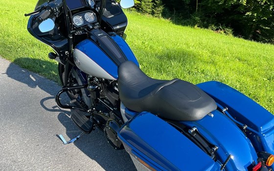 Gebrauchtmotorrad Harley-Davidson Touring Road Glide Special FLTRXS - Bild 6 Gebrauchtmotorrad Harley-Davidson Touring Road Glide Special FLTRXS - Bild 6